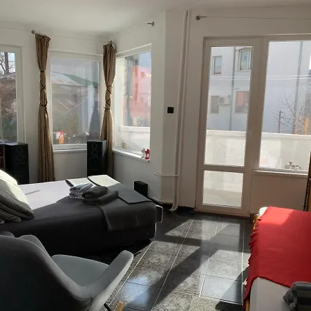 Apartment Modern Flat Near Downtown Plovdiv