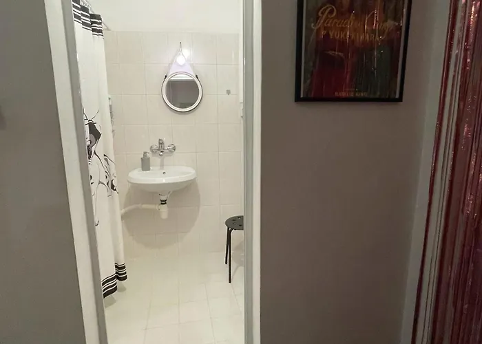 דירה Modern Flat Near Downtown פלובדיב